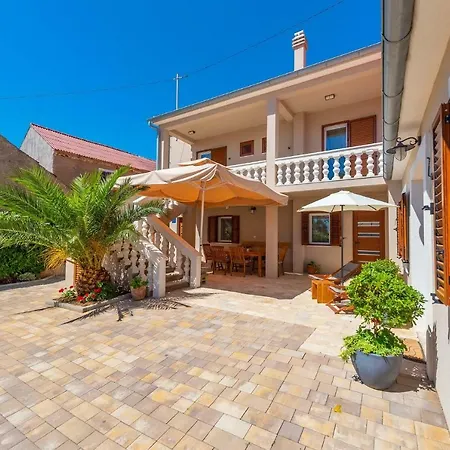 Prázdninový dům - Zadar Riviera 8218 Privlaka (Zadar)