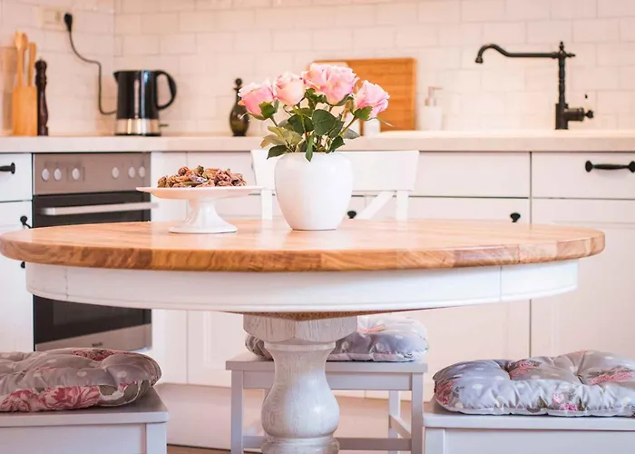 - Zadar Riviera 8218 度假居 普利拉卡